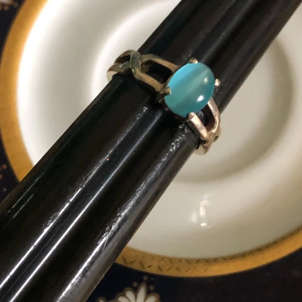 Vintage Blue Cats-Eye Sterling Silver Ring